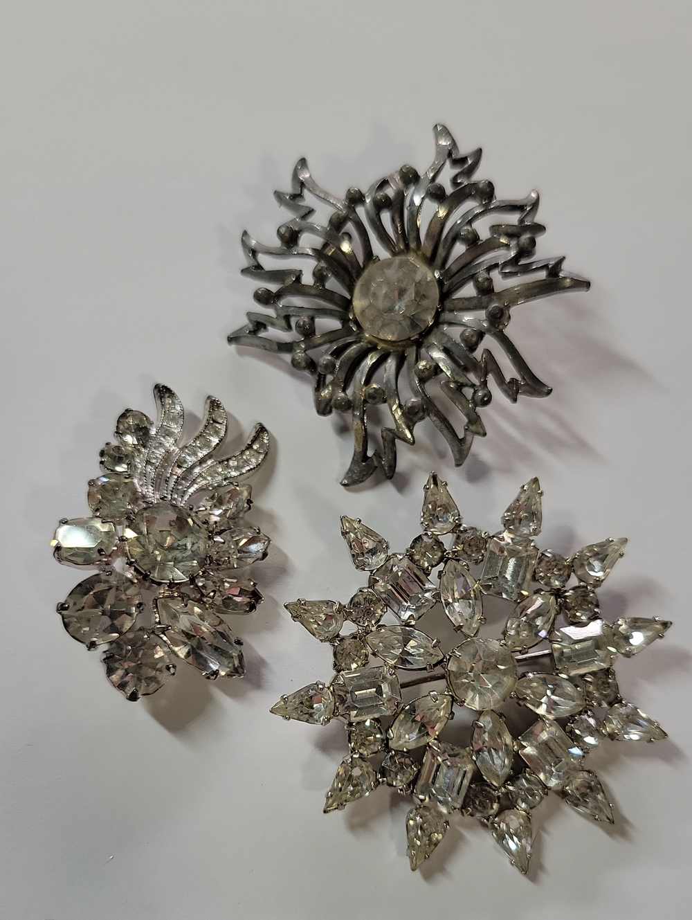 Womens Vintage Brooch Lot